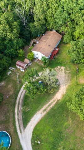 230 E Silver Creek Road, Forsyth, MO 65653