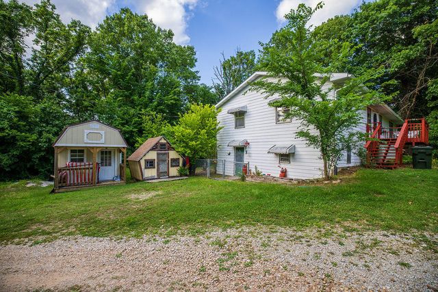 230 E Silver Creek Road, Forsyth, MO 65653