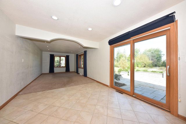 420 W Mequon ROAD, Mequon, WI 53092