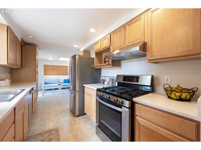 13320 Sw ARAGON St, Beaverton, OR 97005