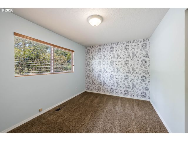 13320 Sw ARAGON St, Beaverton, OR 97005