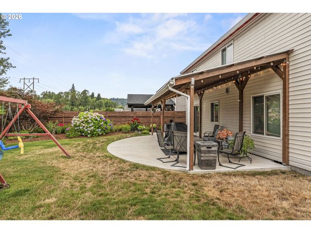 63 CHICKADEE Dr, Kelso, WA 98626