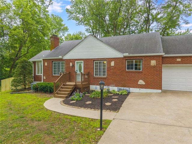 8715 State Avenue, Kansas City, KS 66112