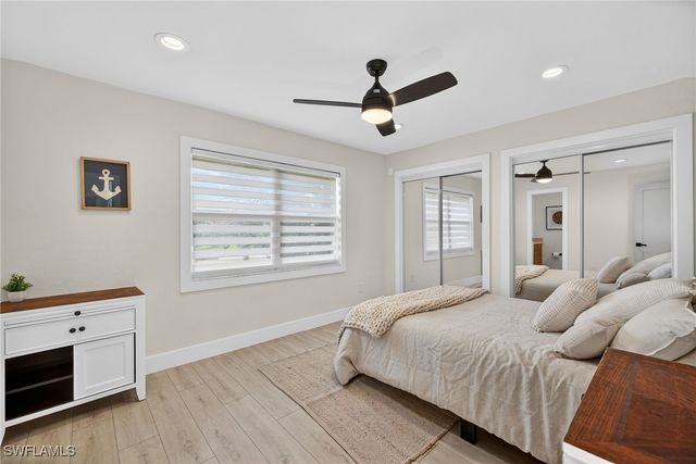 2341 MAYFIELD CT 8, Naples, FL 34105