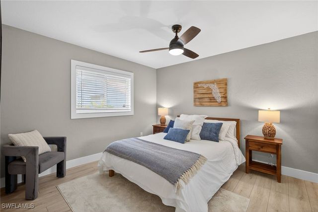 2341 MAYFIELD CT 8, Naples, FL 34105