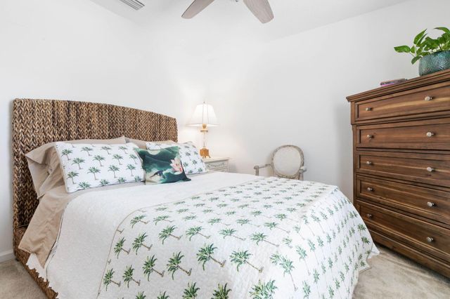18 Las Casitas Boulevard, Palm Coast, FL 32137