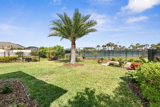 18 Las Casitas Boulevard, Palm Coast, FL 32137