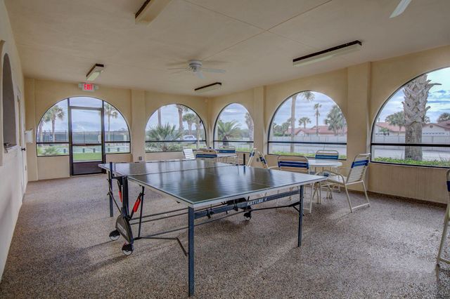 18 Las Casitas Boulevard, Palm Coast, FL 32137