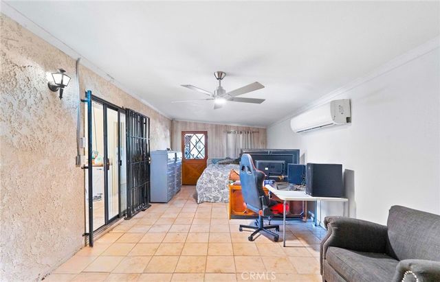 7371 Lyons, Hesperia, CA 92345