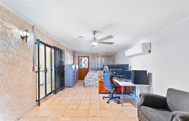 7371 Lyons, Hesperia, CA 92345