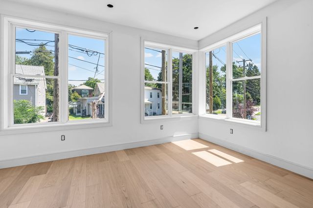 9 Khloe Lane 0, Northampton, MA 01060