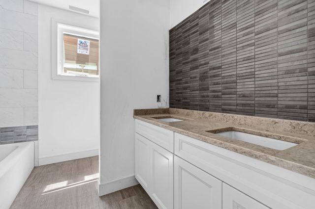 9 Khloe Lane 0, Northampton, MA 01060