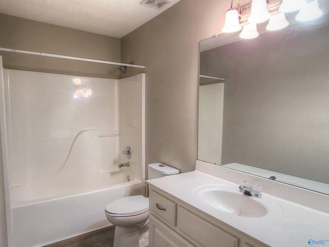 241 Misty Cove Court, New Market, AL 35761