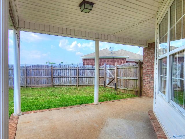 241 Misty Cove Court, New Market, AL 35761