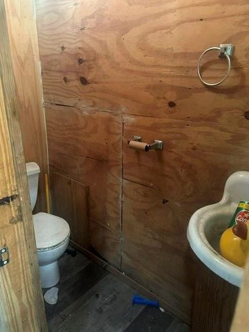1751 County Road 639, Dayton, TX 77535