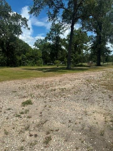 1751 County Road 639, Dayton, TX 77535