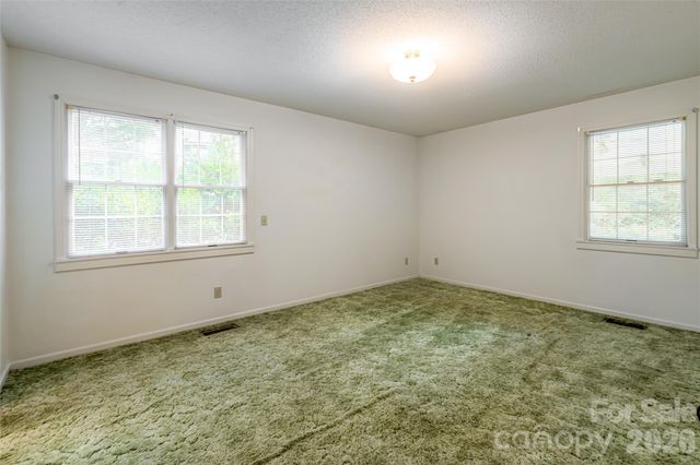 15 Lackey Lane, Asheville, NC 28804