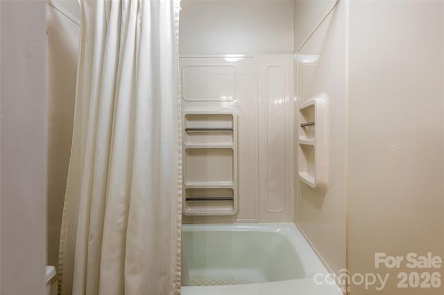 15 Lackey Lane, Asheville, NC 28804