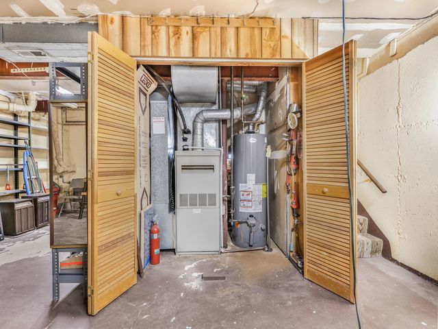 3615 N Pacific Avenue, Chicago, IL 60634