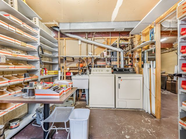 3615 N Pacific Avenue, Chicago, IL 60634