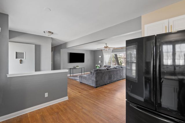 1224 14th Street, Bettendorf, IA 52722