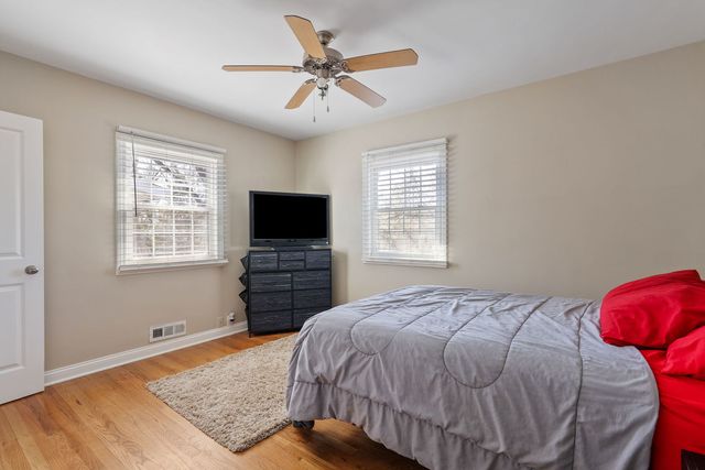 1224 14th Street, Bettendorf, IA 52722