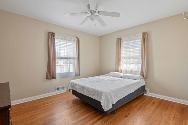 1224 14th Street, Bettendorf, IA 52722