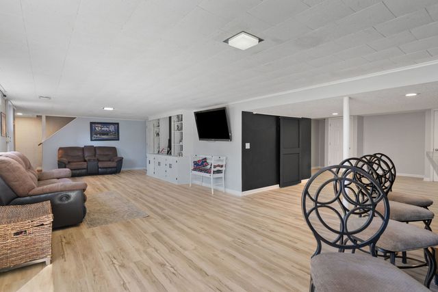 1224 14th Street, Bettendorf, IA 52722