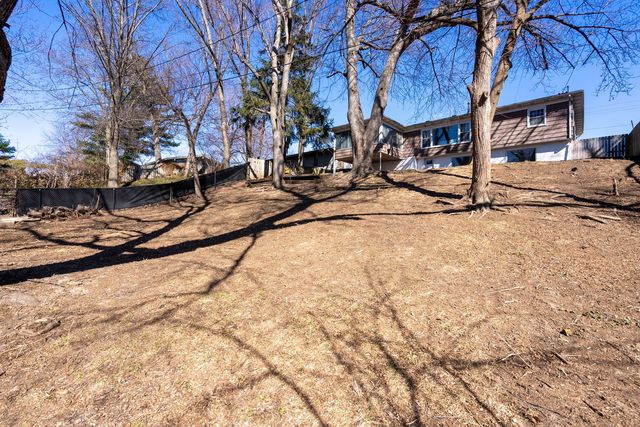 1224 14th Street, Bettendorf, IA 52722