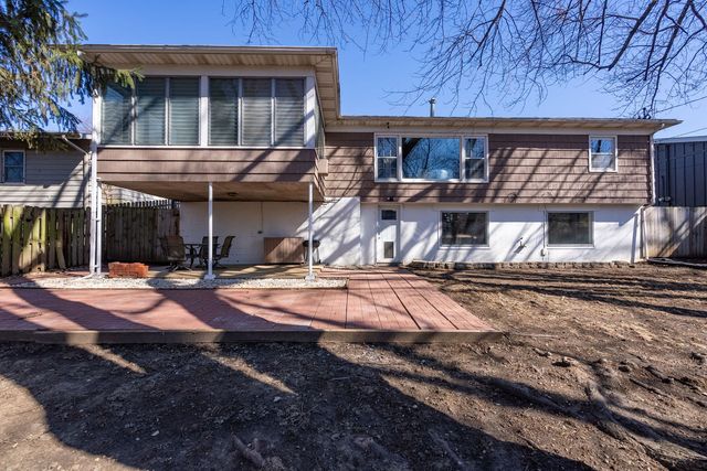 1224 14th Street, Bettendorf, IA 52722