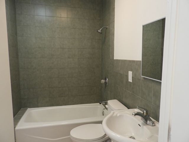 1126 N Ash Street, Waukegan, IL 60085