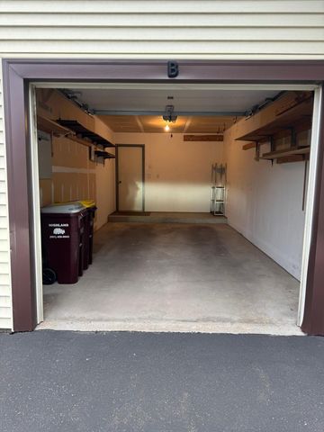 1890 Fox Ridge Drive B, West Saint Paul, MN 55118