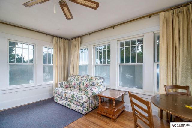 1845 S 48th Street, Lincoln, NE 68506
