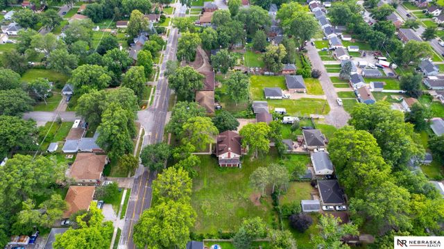 1845 S 48th Street, Lincoln, NE 68506