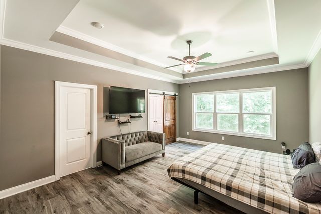 8326 Betts Rd, Greenbrier, TN 37073