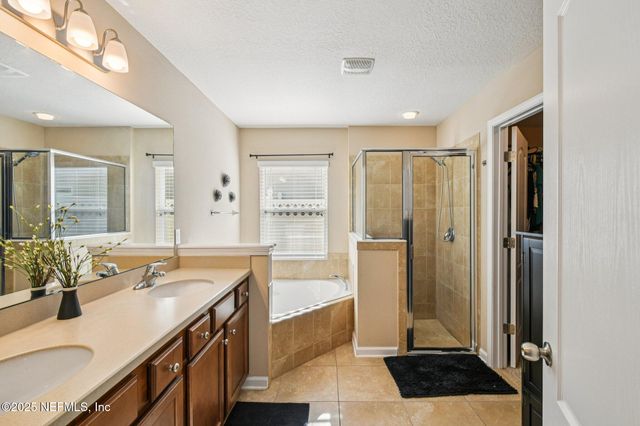 607 GLENDALE Lane, Orange Park, FL 32065