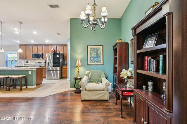 607 GLENDALE Lane, Orange Park, FL 32065