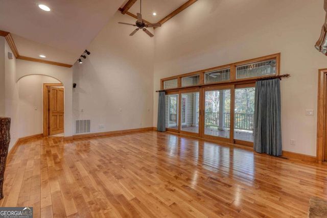1949 Big Pine Drive, Hiawassee, GA 30546