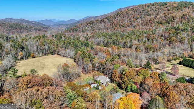 1949 Big Pine Drive, Hiawassee, GA 30546