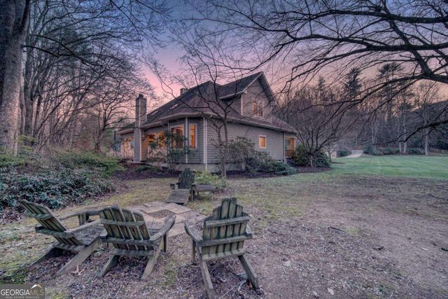 1949 Big Pine Drive, Hiawassee, GA 30546