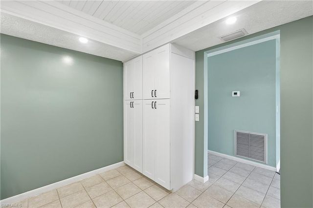 1304 Miramar ST 202, Cape Coral, FL 33904