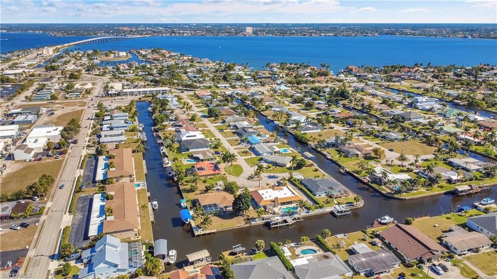 Image 24 of property listing at 1304 Miramar ST 202, Cape Coral, FL 33904