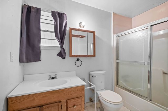 2204 Lincoln Street, Siloam Springs, AR 72761