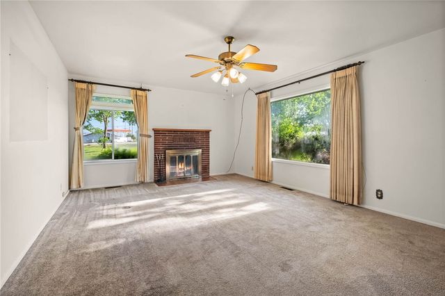 2204 Lincoln Street, Siloam Springs, AR 72761