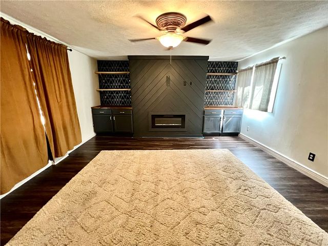 3758 Ellwood Road, Shenango Twp, PA 16101