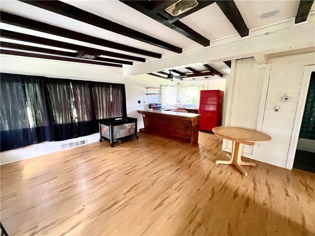 3758 Ellwood Road, Shenango Twp, PA 16101