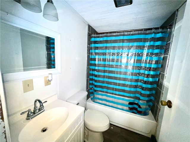 3758 Ellwood Road, Shenango Twp, PA 16101