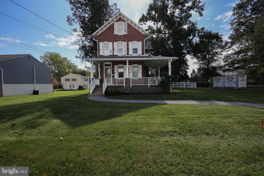 862 WALNUT ST, ROYERSFORD, PA 19468 — photo 5