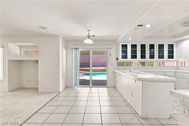 8019 Avalon Mist Street, Las Vegas, NV 89139