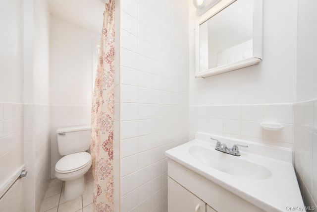 9104 3rd Avenue, Brooklyn, NY 11209